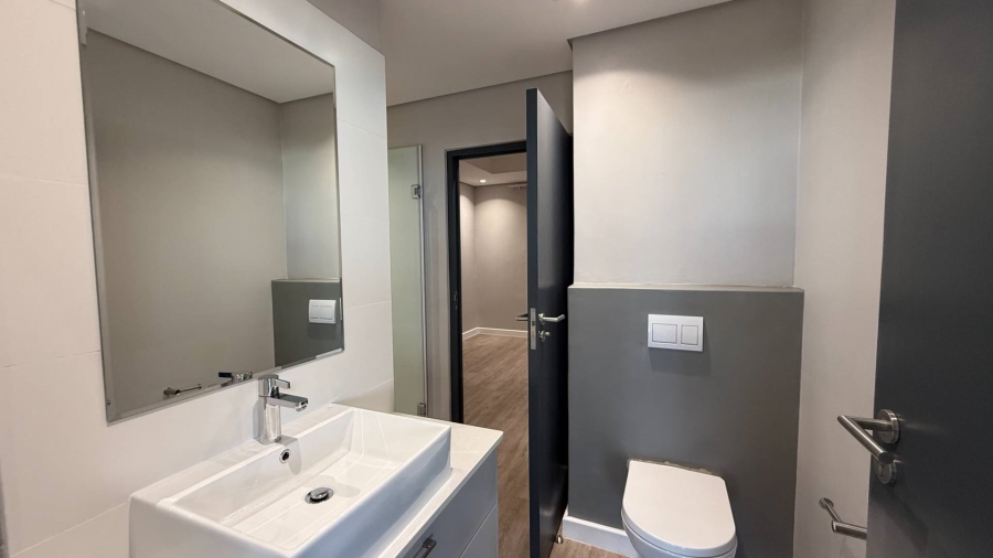 2 Bedroom Property for Sale in Plattekloof Western Cape